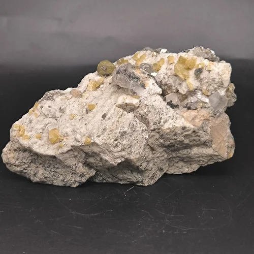 Сфен (Пакистан,Белуджистан) 18-26-18