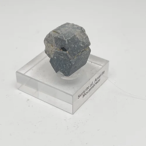 Серицит по апатиту (Мозамбик)