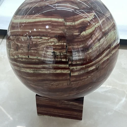 Шар из яшмы Ямской (м-р Таш-Казган) 228 мм