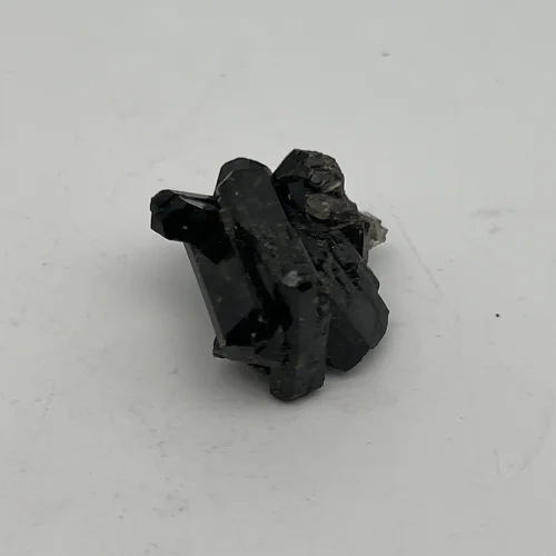 Турмалин шерл